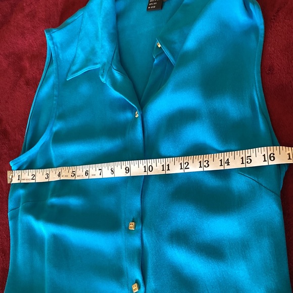 Cynthia Howie for Maggy Boutique Silk button dress - Picture 8 of 8